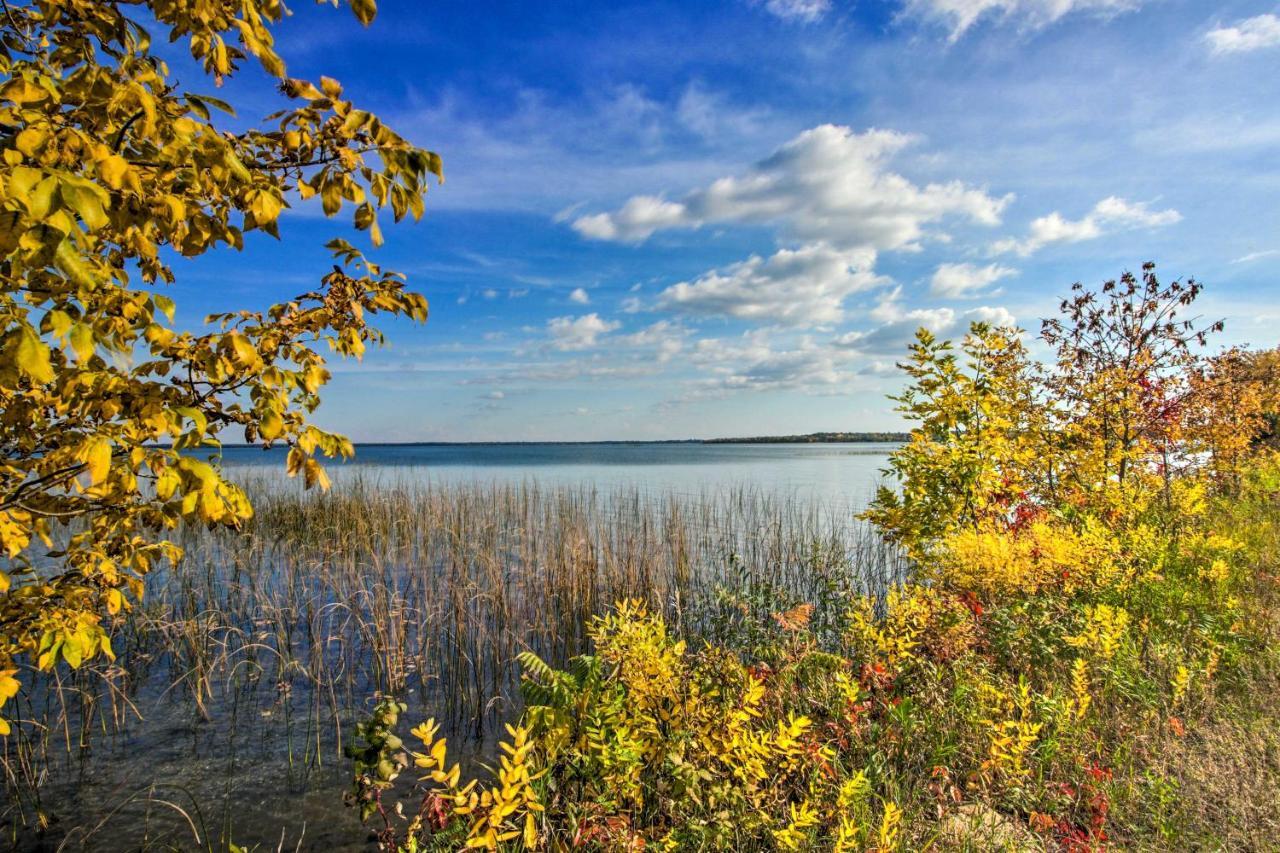 Pelican Lake Getaway On Stunning Peninsula! Pequot Lakes Exterior photo