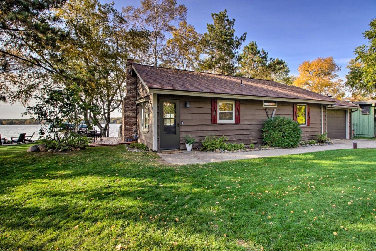 Pelican Lake Getaway On Stunning Peninsula! Pequot Lakes Exterior photo